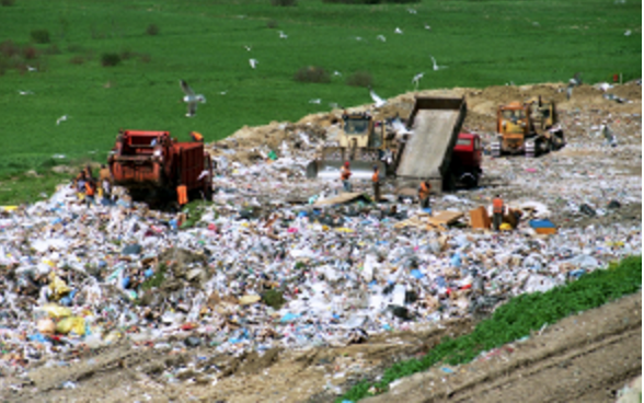 pollution-trash-disposal-landfill